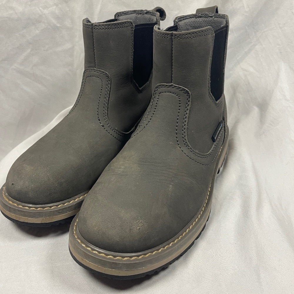 Ridgecut Women's Homesteader soft toe Chelsea boots in gray waterproof leather